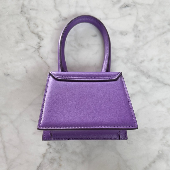 Jacquemus
Le Chiquito leather mini bag - Picture 3 of 3